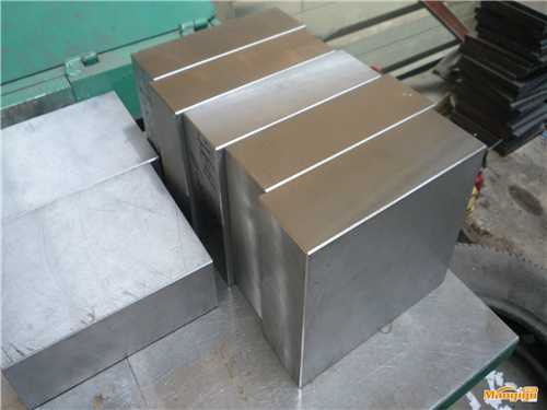 frathernit模具隔熱板，塑膠模具隔熱板是什么材質的